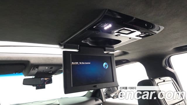 Cadillac Escalade 4세대, 2016 17