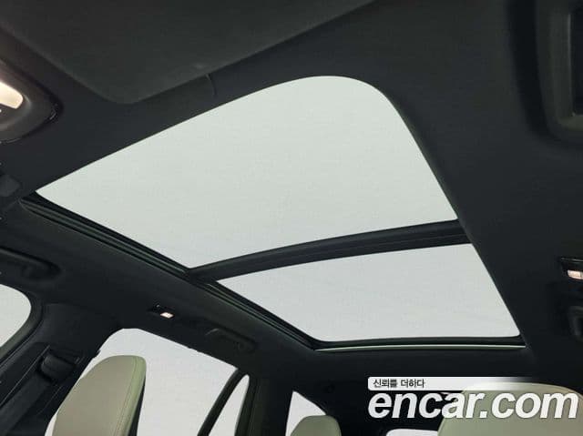 Volvo XC90 2세대 B6 Ultra Bright, 2026 13