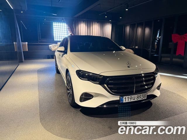 Mercedes-Benz E-класс W214 Exclusive, 2026 1
