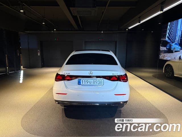 Mercedes-Benz E-класс W214 Exclusive, 2026 все фото