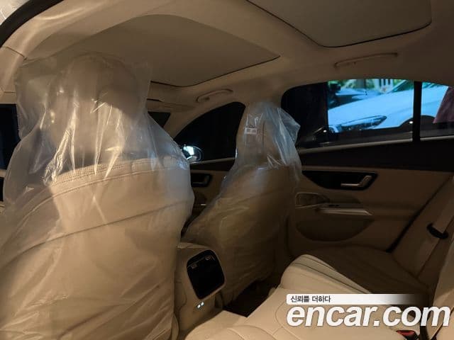 Mercedes-Benz E-класс W214 Exclusive, 2026 11