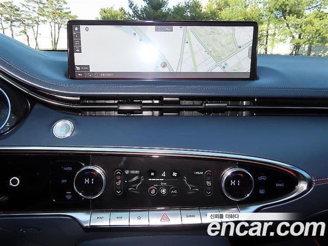 Genesis GV70, 2021 13