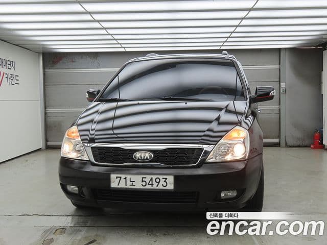 Kia Carnival R President, 2013 2