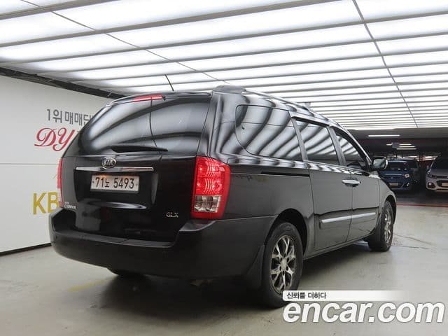 Kia Carnival R President, 2013 4