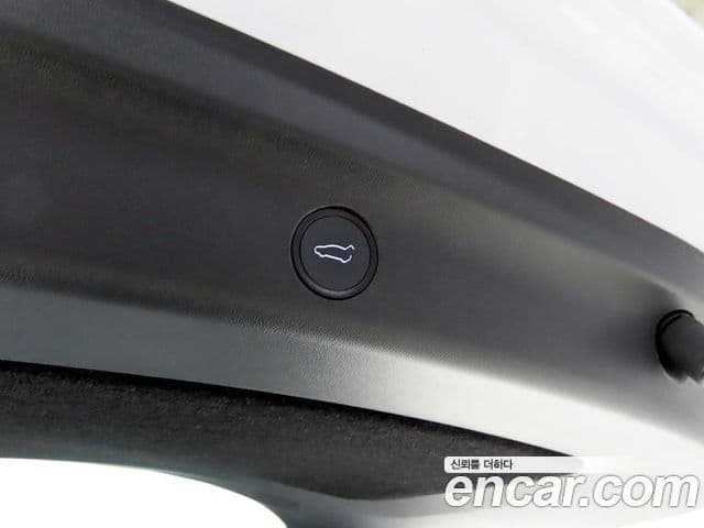 Tesla модель Y, 2024 16