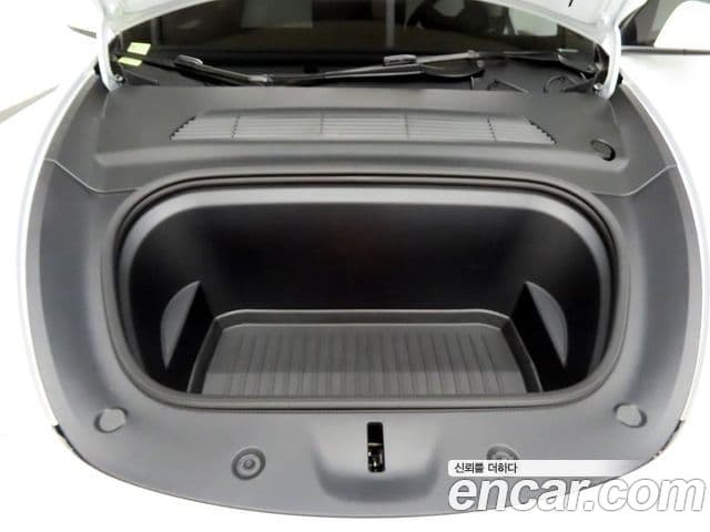 Tesla модель Y, 2024 19