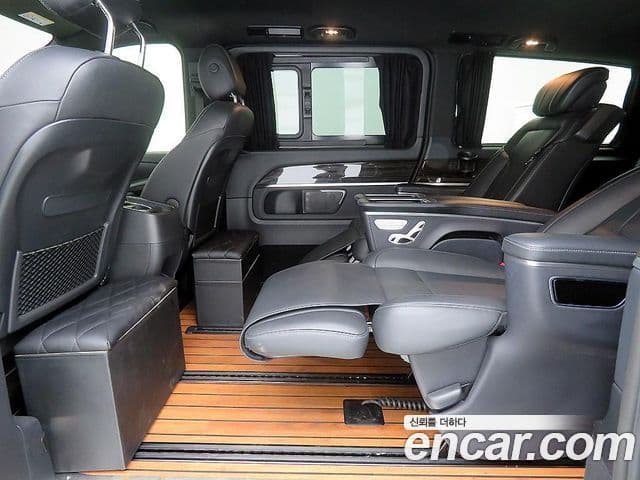 Mercedes-Benz V-класс W447, 2023 8