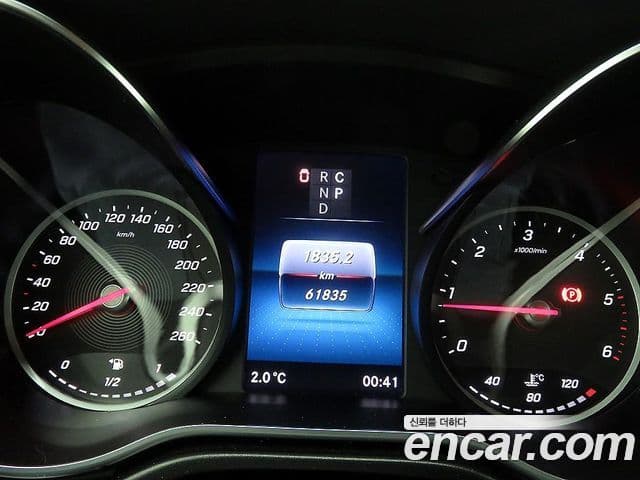 Mercedes-Benz V-класс W447, 2023 14