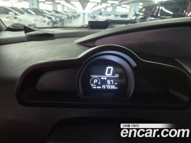 KG모빌리티(SsangYong) Korando 투리스모 4WD GT 11인승, 2014 12