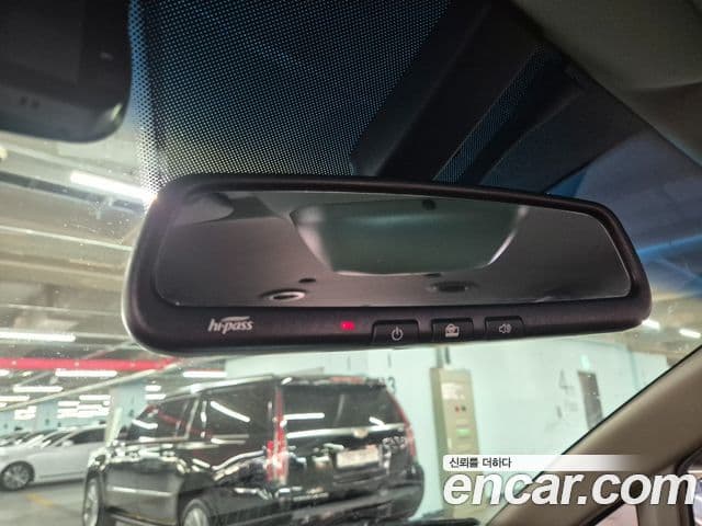 KG모빌리티(SsangYong) Korando 투리스모 4WD GT 11인승, 2014 17