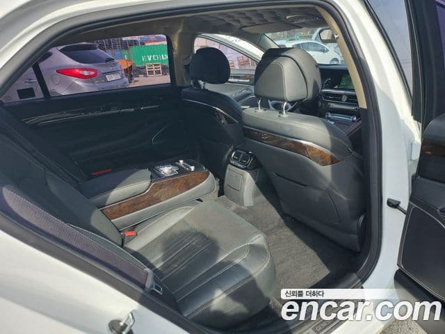 Genesis G90 Luxury, 2020 18