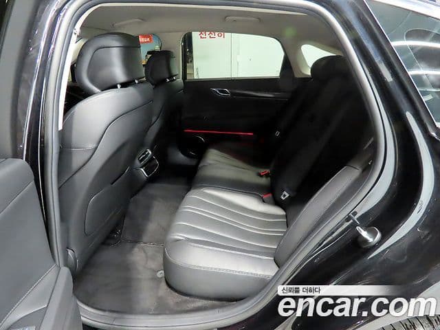 Genesis G80 (RG3) бензин 2.5 турбо 2WD, 2026 7