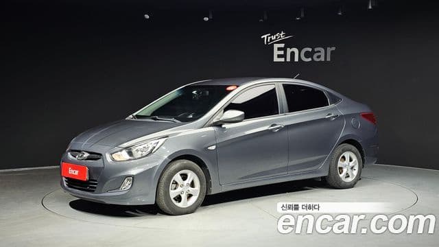 Hyundai Accent(новый кузов / новое поколение) Luxury, 2012 1