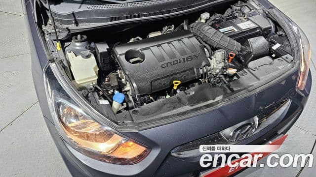 Hyundai Accent(новый кузов / новое поколение) Luxury, 2012 6