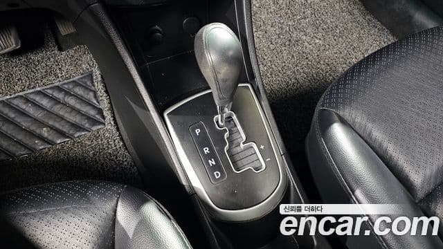 Hyundai Accent(новый кузов / новое поколение) Luxury, 2012 9