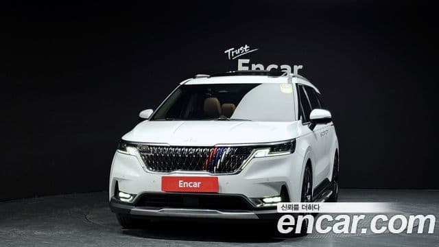 Kia Carnival 4세대 Signature, 2022 3