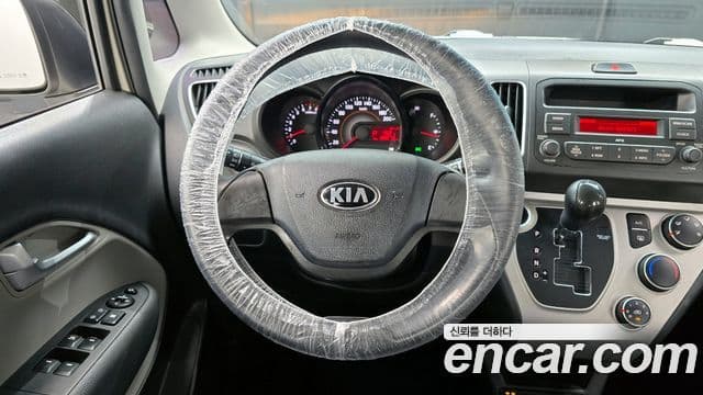 Kia Ray Luxury, 2016 13