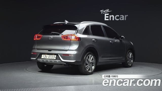 Kia Niro Prestige, 2017 2