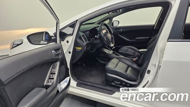 Kia K3 Noblesse, 2015 10