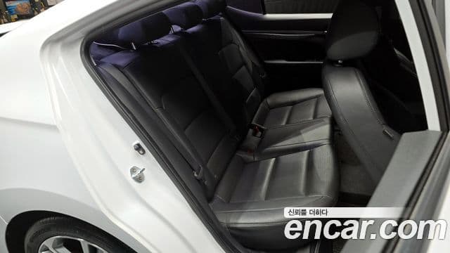 Hyundai Avante AD 1.6 GDI Value Plus, 2018 12