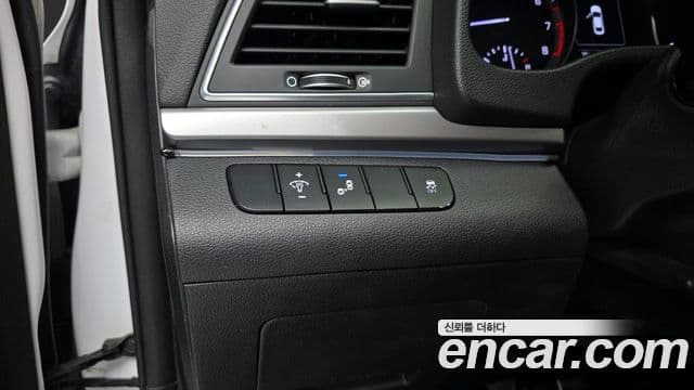 Hyundai Avante AD 1.6 GDI Value Plus, 2018 17