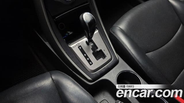 Hyundai Avante MD M16 GDI Smart, 2013 9