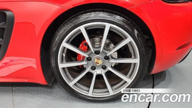 Porsche 718 카이맨, 2017 все фото