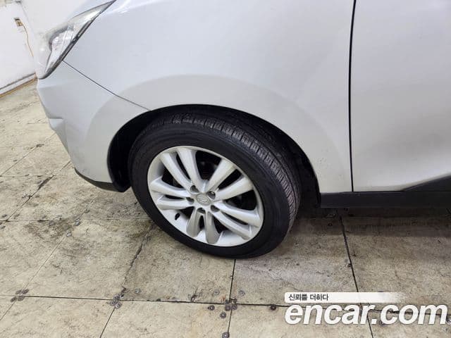 Hyundai Tucson ix Luxury, 2011 4
