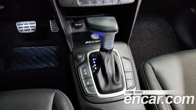 Hyundai Kona Modern Art, 2018 9