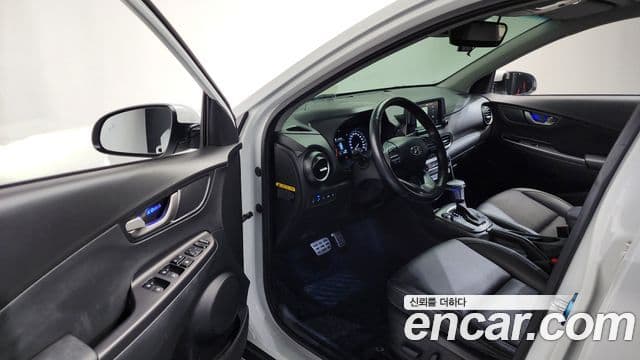 Hyundai Kona Modern Art, 2018 10