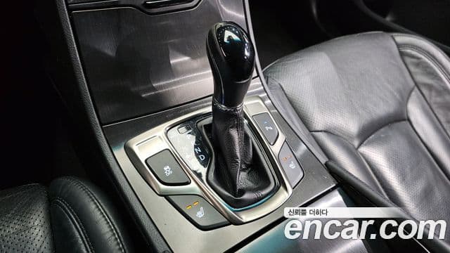 Hyundai Grandeur HG Modern, 2014 9