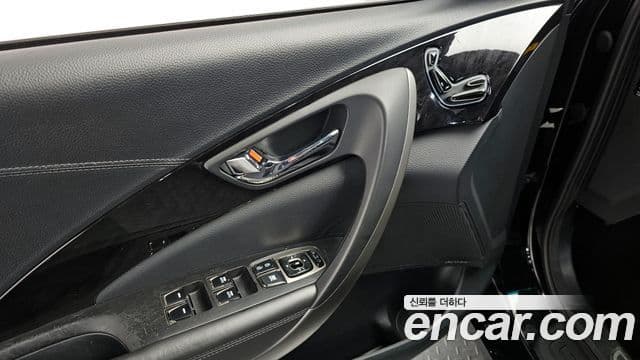 Hyundai Grandeur HG Modern, 2014 18