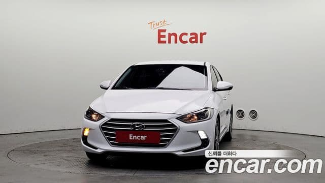 Hyundai Avante AD 1.6 GDI Value Plus, 2017 3