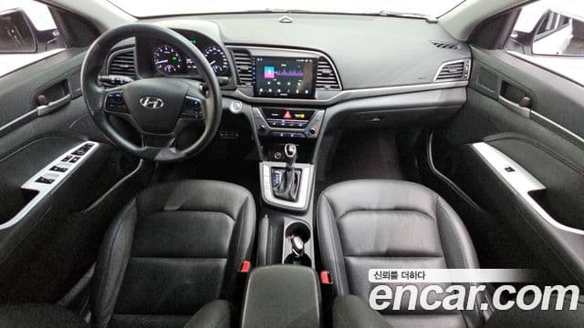 Hyundai Avante AD 1.6 GDI Value Plus, 2017 7