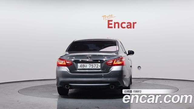 Nissan 알티마 L33, 2017 4