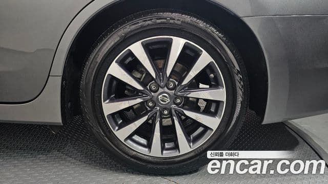 Nissan 알티마 L33, 2017 все фото