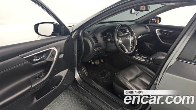 Nissan 알티마 L33, 2017 11