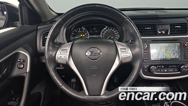 Nissan 알티마 L33, 2017 13