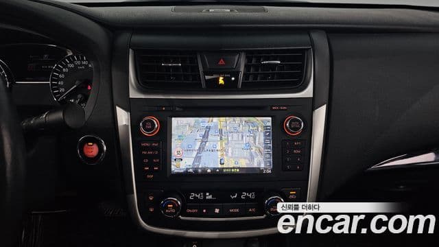 Nissan 알티마 L33, 2017 14