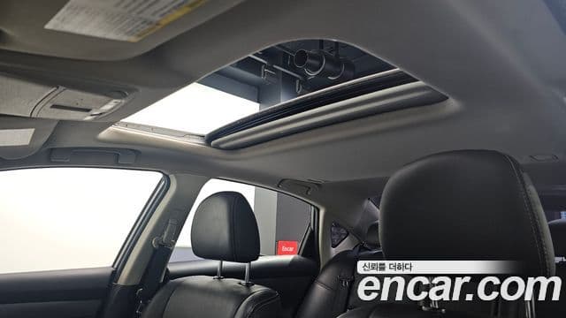 Nissan 알티마 L33, 2017 17