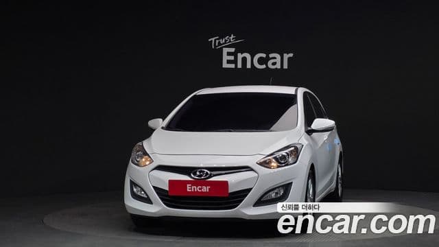 Hyundai i30(новый кузов / новое поколение) 1.6 GDI PYL, 2015 3