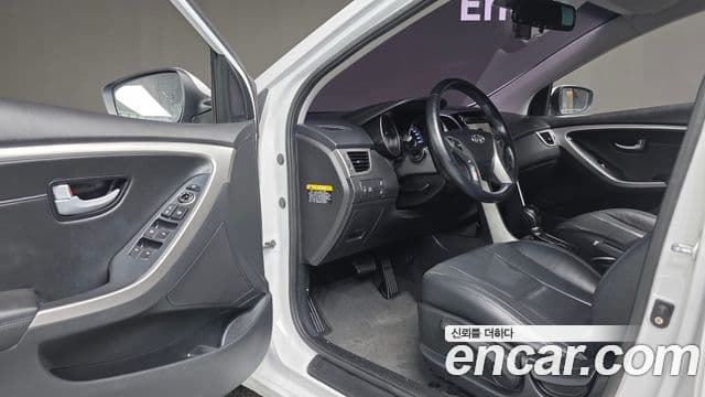 Hyundai i30(новый кузов / новое поколение) 1.6 GDI PYL, 2015 11