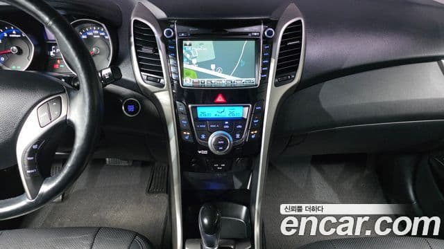 Hyundai i30(новый кузов / новое поколение) 1.6 GDI PYL, 2015 15