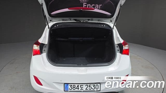 Hyundai i30(новый кузов / новое поколение) 1.6 GDI PYL, 2015 20