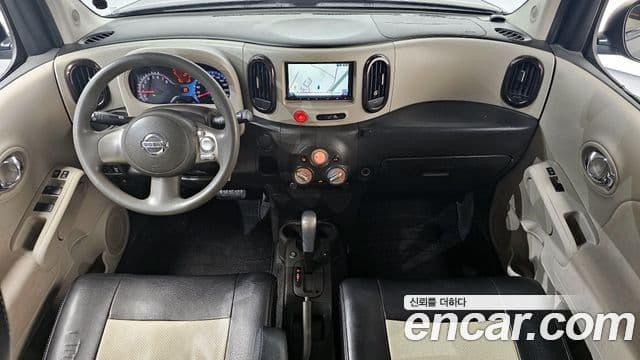 Nissan 큐브 Z12, 2011 7