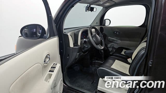 Nissan 큐브 Z12, 2011 11