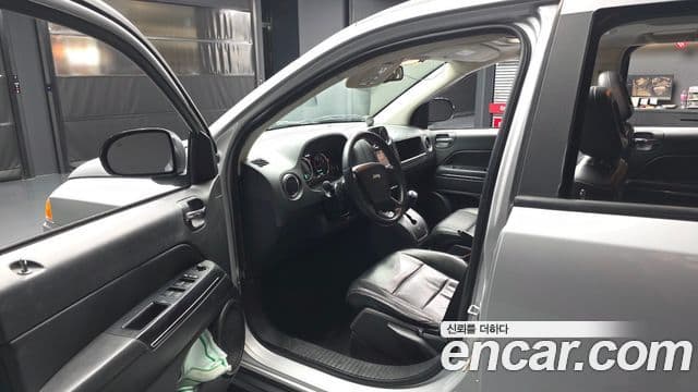 Jeep Compass 1세대, 2009 10