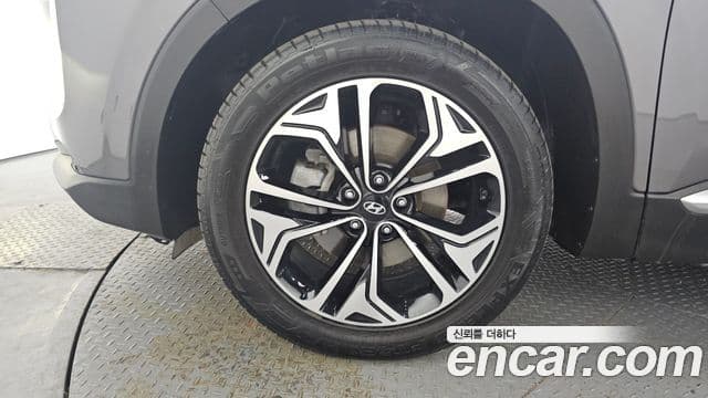 Hyundai Santa Fe TM Prestige, 2020 все фото