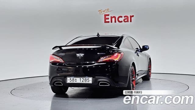 Hyundai Genesis купе 200 турбо RW, 2010 4