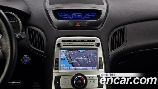 Hyundai Genesis купе 200 турбо RW, 2010 14